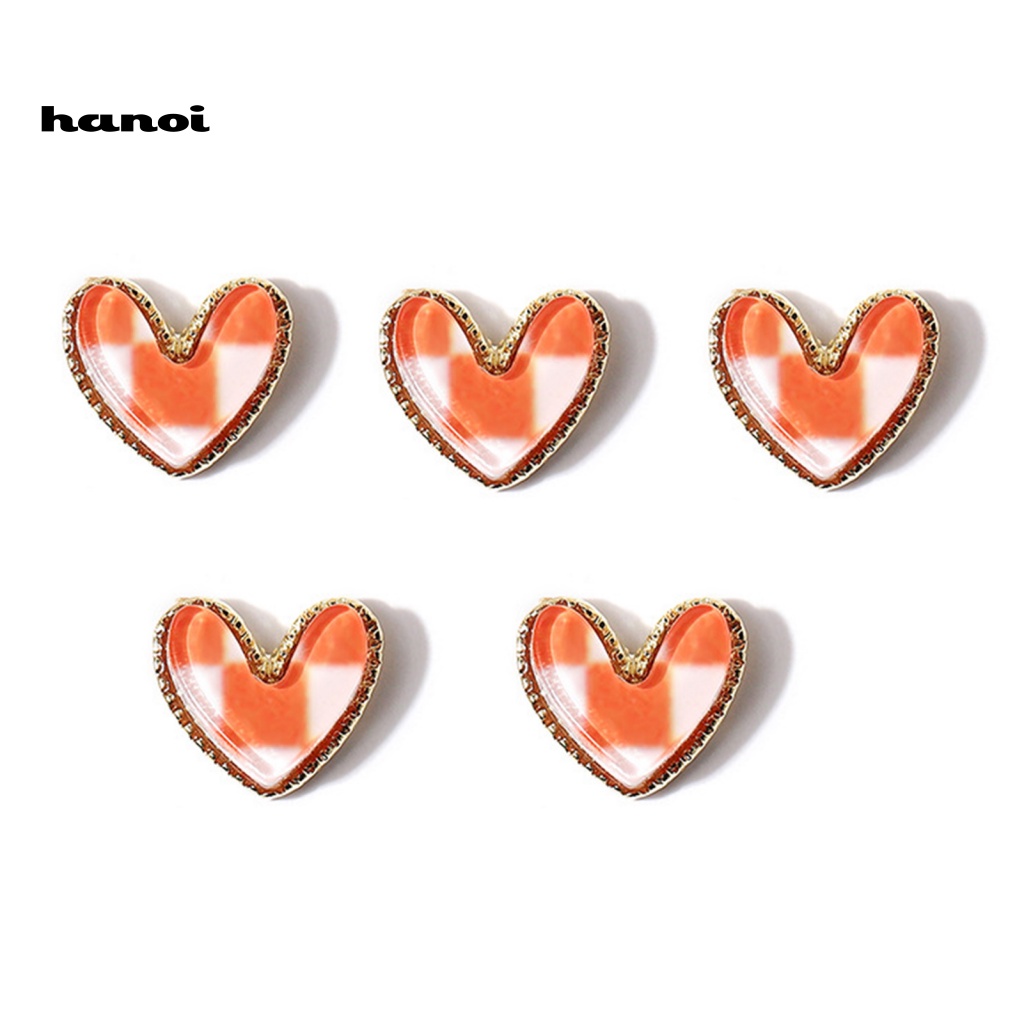 Set 5 Phụ Kiện Trang Trí Móng Tay Hình Trái Tim Đính Đá Xinh Xắn