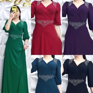 ĐẦM MAXI DẠ HỘI ĐÍNH ĐÁ VAI VÀ EO LÀM QUÀ TẶNG VỢ
