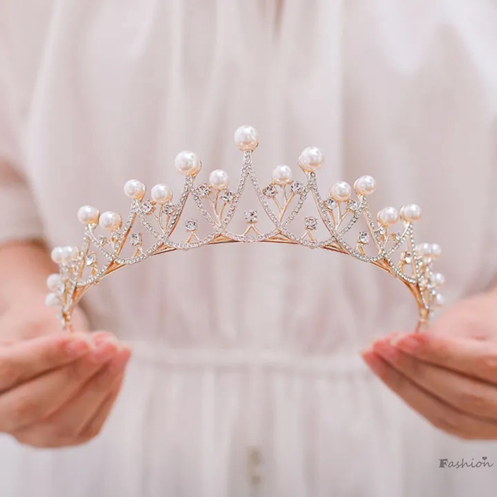 Vương Miện Đính Đá Ngọc Trai Sang Trọng Cho Cô Dâu