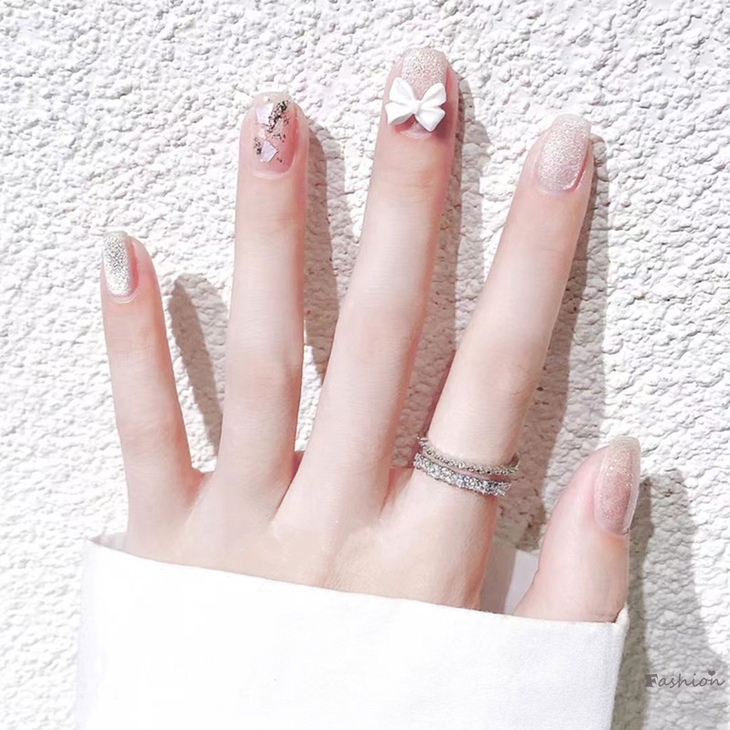 Móng Tay Giả Ngắn Hình Bướm Đính Pha Lê Đơn Giản Dễ Sử Dụng ​Tàu Ngầm Tinh Tế