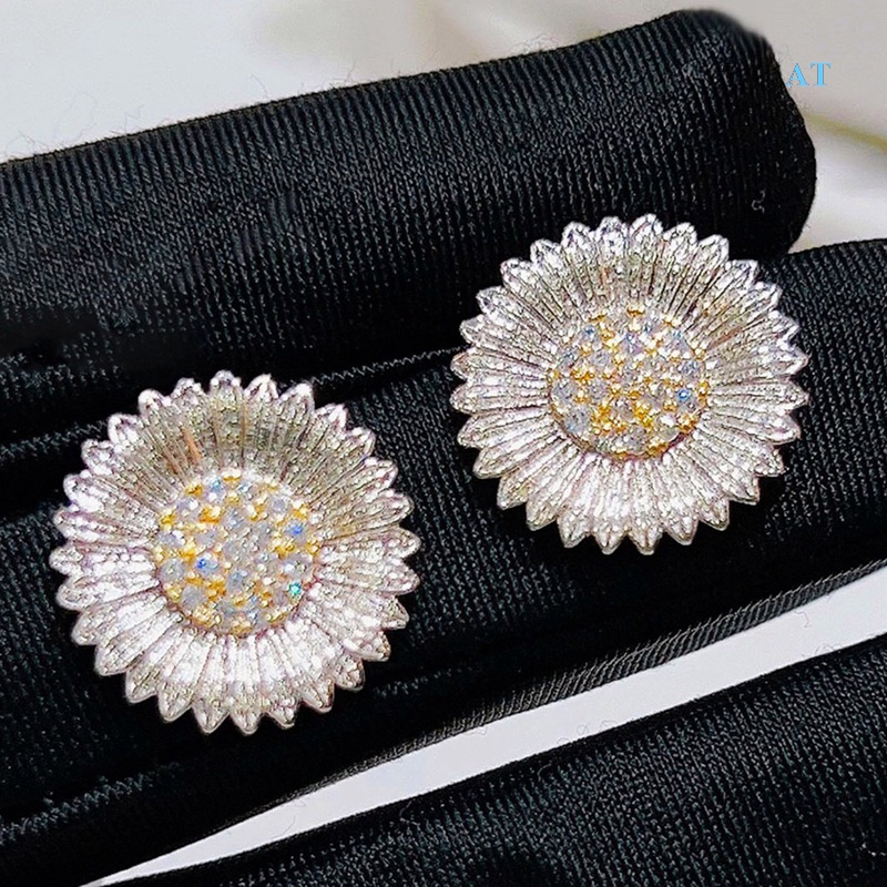 Khuyên Tai Mạ Vàng Khắc Hoa Văn Phong Cách Vintage