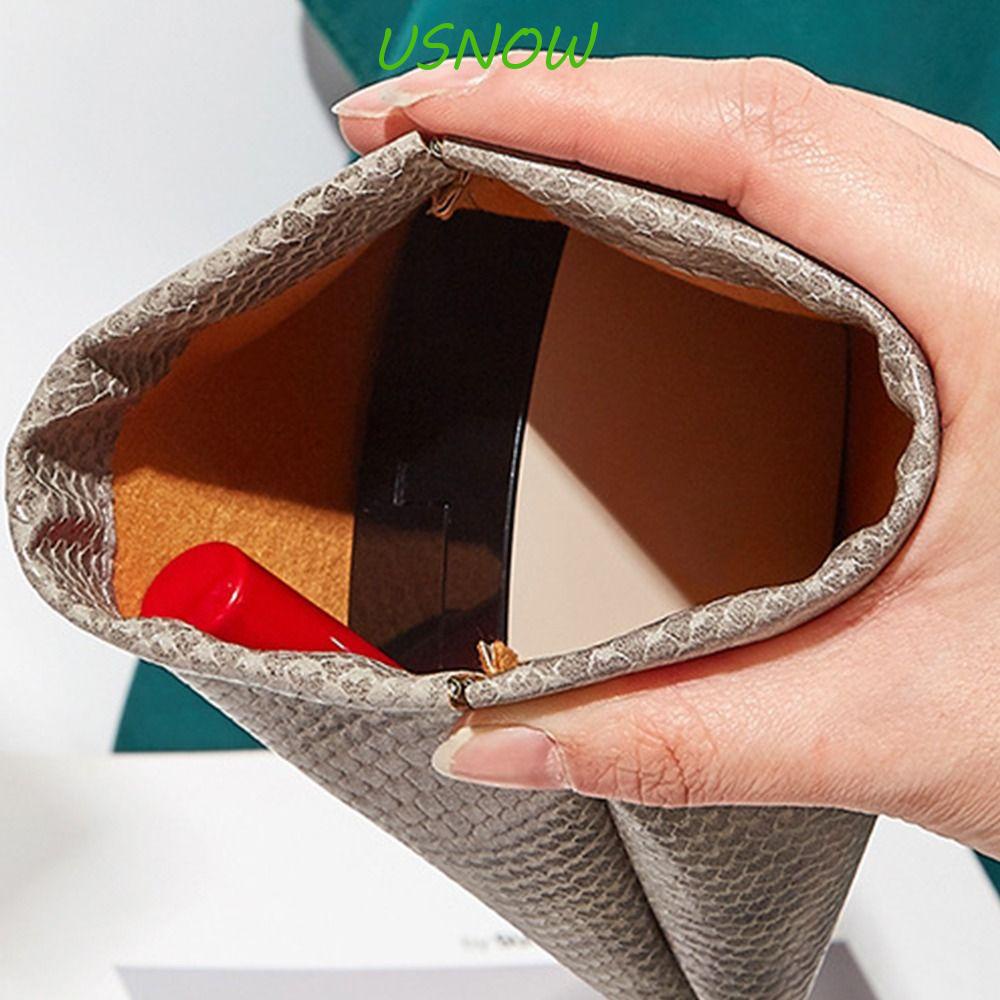 Túi Đựng Tiền Xu / Dây Cáp Dữ Liệu Họa Tiết Da Rắn Tự Đóng Tiện Dụng Cho Nữ