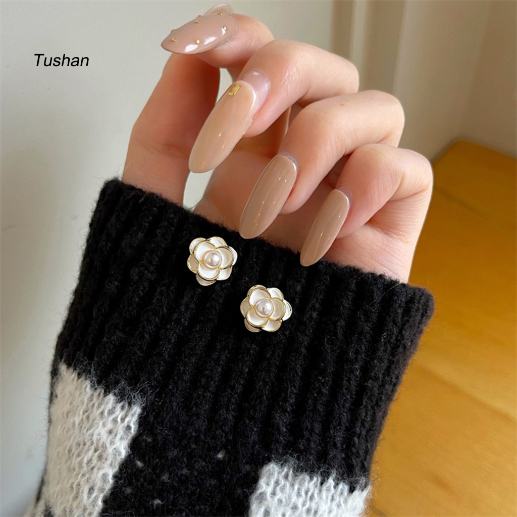 1 Đôi Bông Tai Hình Hoa Trà Đính Ngọc Trai Giả Phong Cách Hàn Quốc Dành Cho Nữ