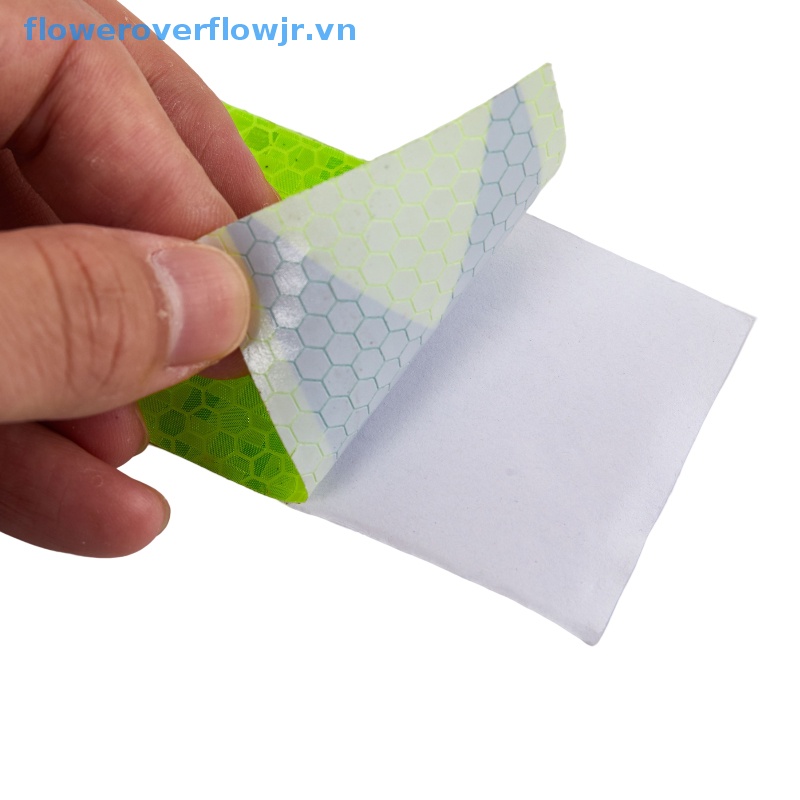 Băng Keo Phản Quang Cảnh Báo An Toàn Kích Thước 5x300CM Trang Trí Xe Hơi