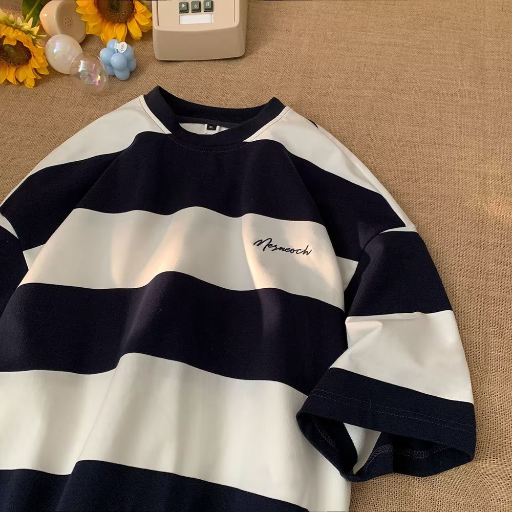 Áo Thun Tay Ngắn Họa Tiết Sọc Phong Cách Retro Thời Trang Cho Nam