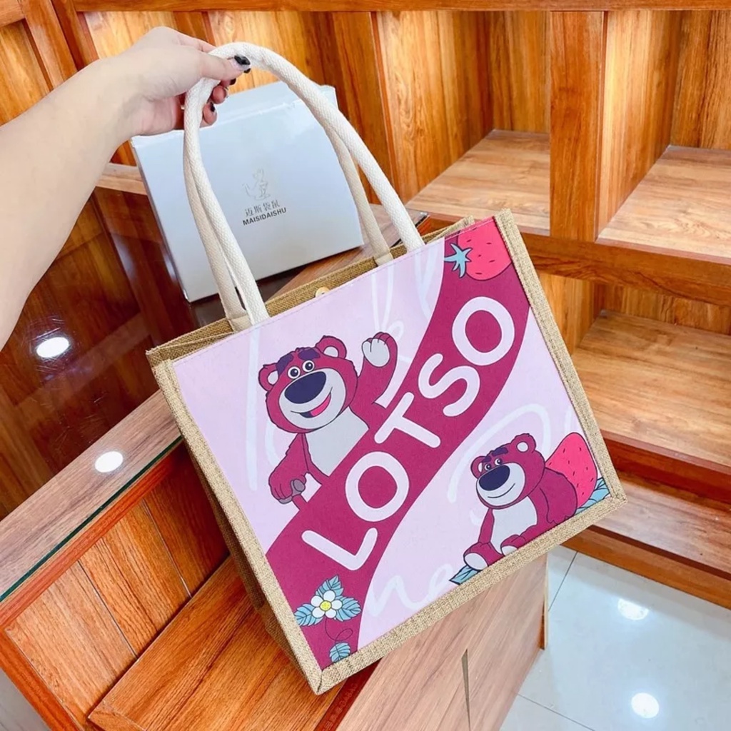 PVN59833 Túi cói gấu dâu Lotso màu hồng