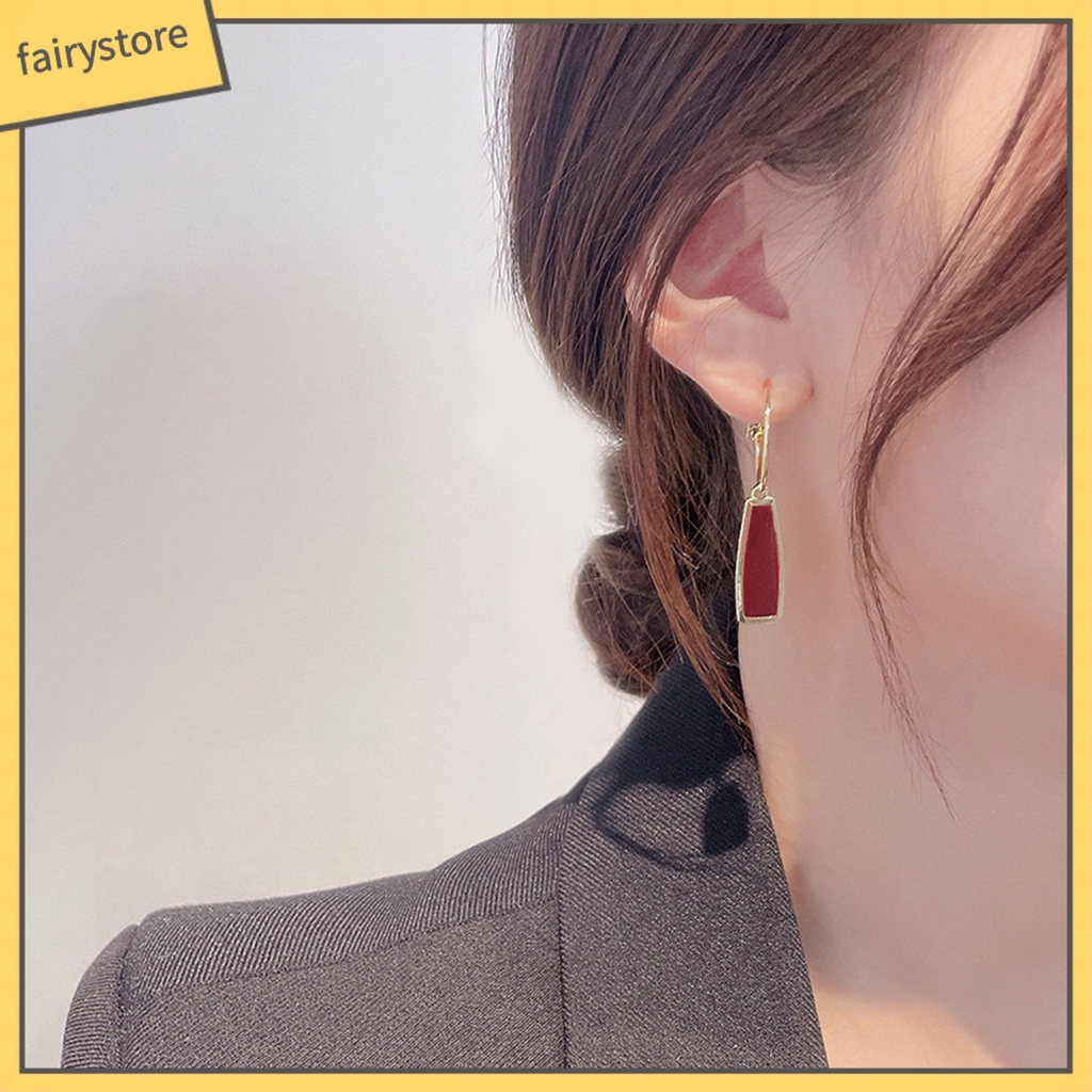 1 Đôi Bông Tai Hình Học Dáng Dài Mạ Bóng Cao Thời Trang Cho Nữ