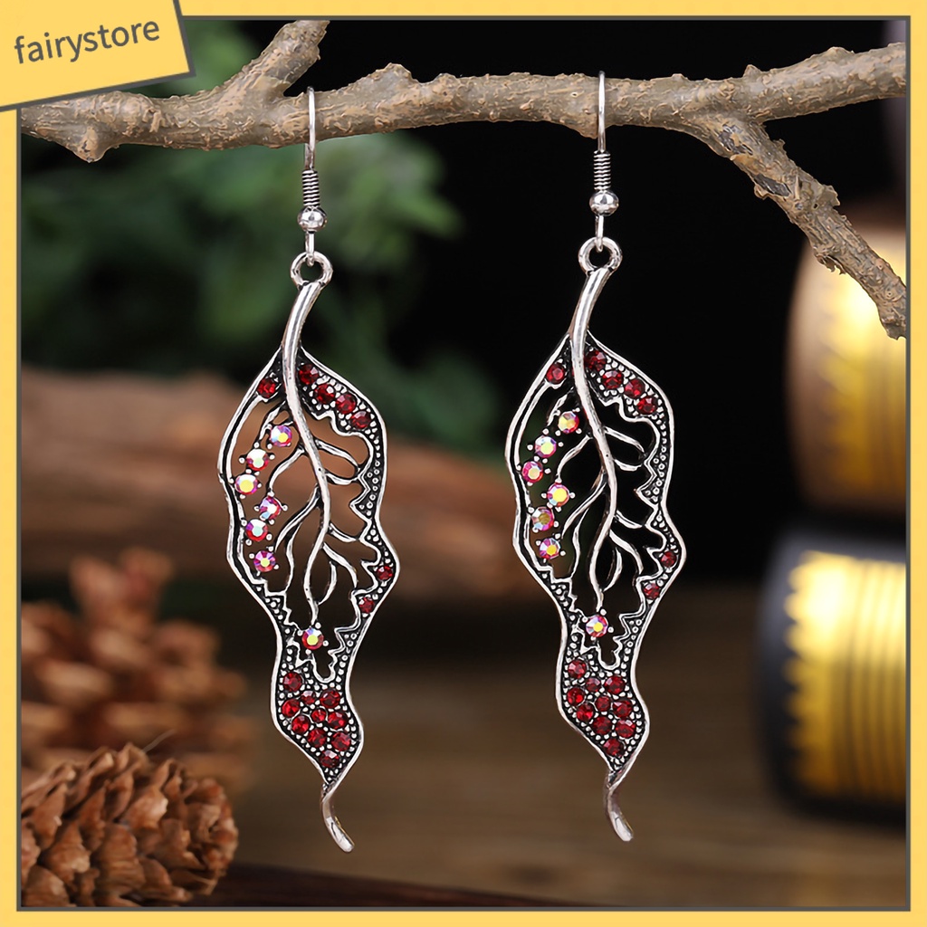 1 Đôi Bông Tai Hình Chiếc Lá Đính Đá Sáng Tạo Dành Cho Nữ