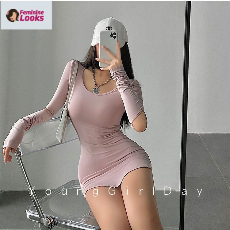 Đầm Ngắn Ôm Eo Tay Dài Cổ Tròn Màu Trơn Quyến Rũ