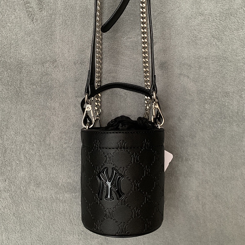 Túi Xách Bucket Mini Dây Rút Thời Trang Cho Nữ