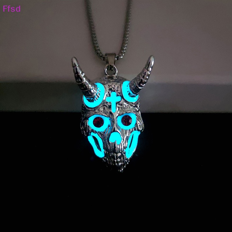 {Ffsd} Vòng cổ Mặt Hình Đầu Lâu Ram Dạ Quang Cổ Điển Trang Sức Halloween Cho Nam * Hàng Bán Chạy