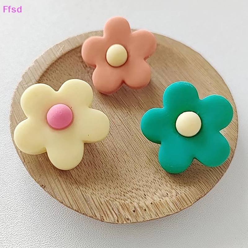 {Ffsd} Set 2 Ghim Cài Áo Hình Hoa Nhỏ Màu Sắc Thanh Lịch Trang Trí Ba Lô Đi Học * Bán Chạy