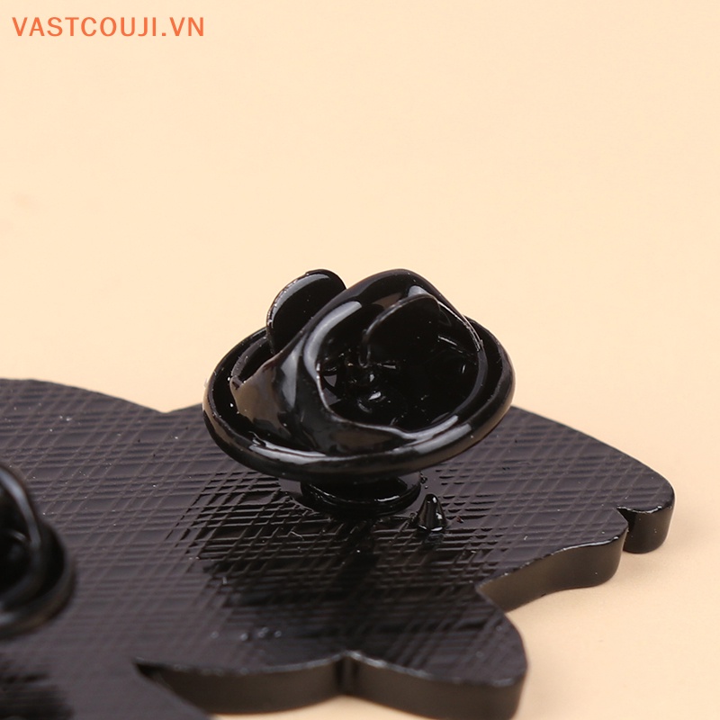 Ghim Cài Áo Kim Loại Hình Bù Nhìn Lâu Đài VASTJI Hal Thời Trang Chất Lượng Cao Làm Quà Tặng VN