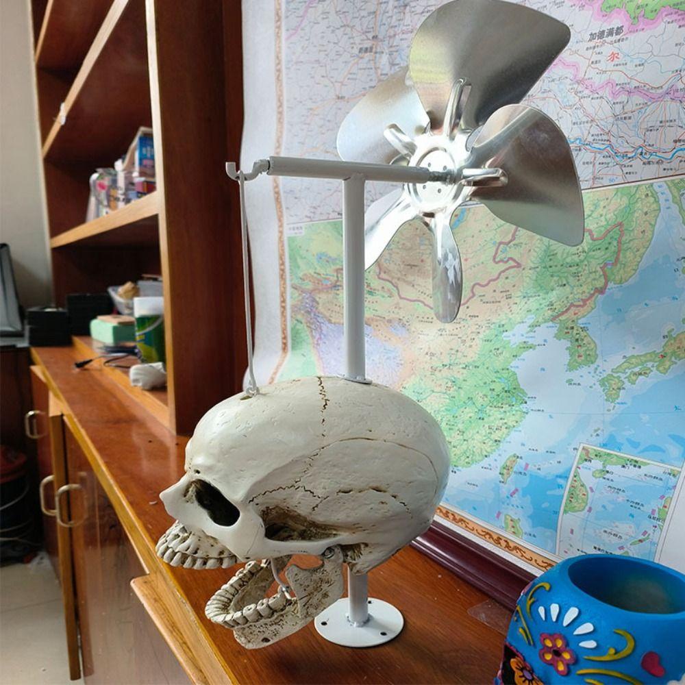 Con Quay Gió Hình Đầu Lâu Trắng / Đen Trang Trí Halloween