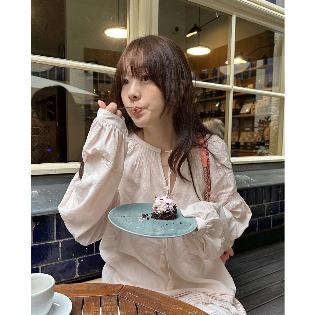 Bộ Áo + Chân Váy Phối Ren Viền Tua Rua Hàn Quốc Có Thể Tách Rời Shipped on July 9th fletta