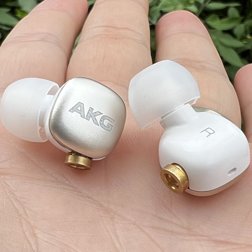 Tai Nghe Nhét Tai ddsfh300 mmcx Có Ba Tông Màu Chất Lượng Cao