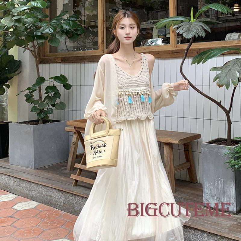 Áo Dệt Kim Sát Nách Cổ Chữ V Phối Tua Rua Thời Trang Đi Biển Mùa Hè Cho Nữ