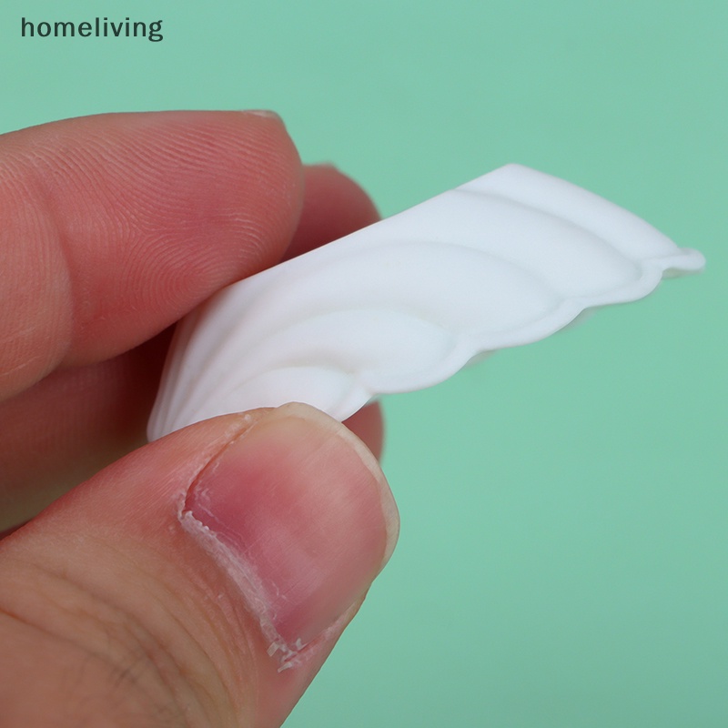 Bộ 2 Tượng Vỏ Sò Mini Bằng Nhựa Resin Trang Trí Tiểu Cảnh / Nhà Búp Bê