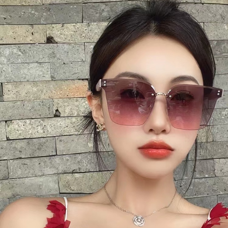 (KIQI-FASHION) COD Kính Mát Phân Cực Chống Tia UV400 Thời Trang Cho Nam Nữ