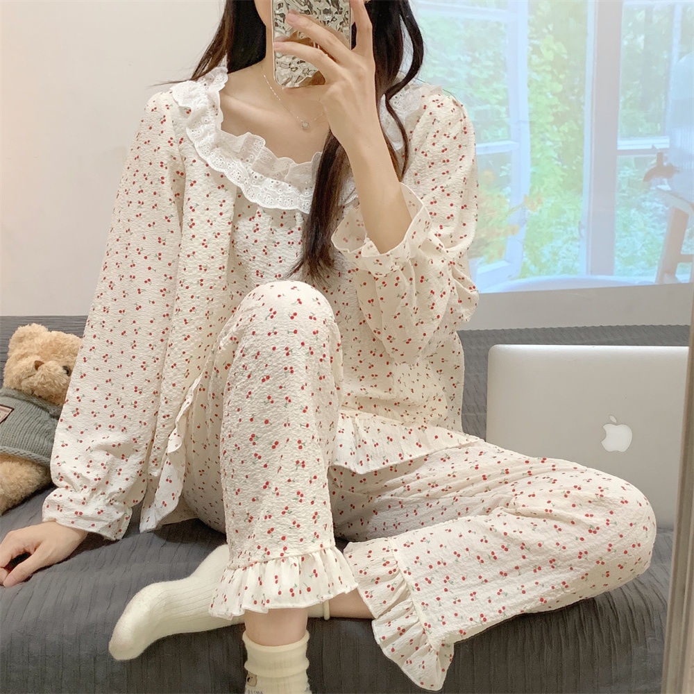 Bộ Đồ Ngủ Tay Dài Phối Ren Phong Cách Hàn Quốc Thời Trang Xuân Thu Xinh Xắn Cho Nữ