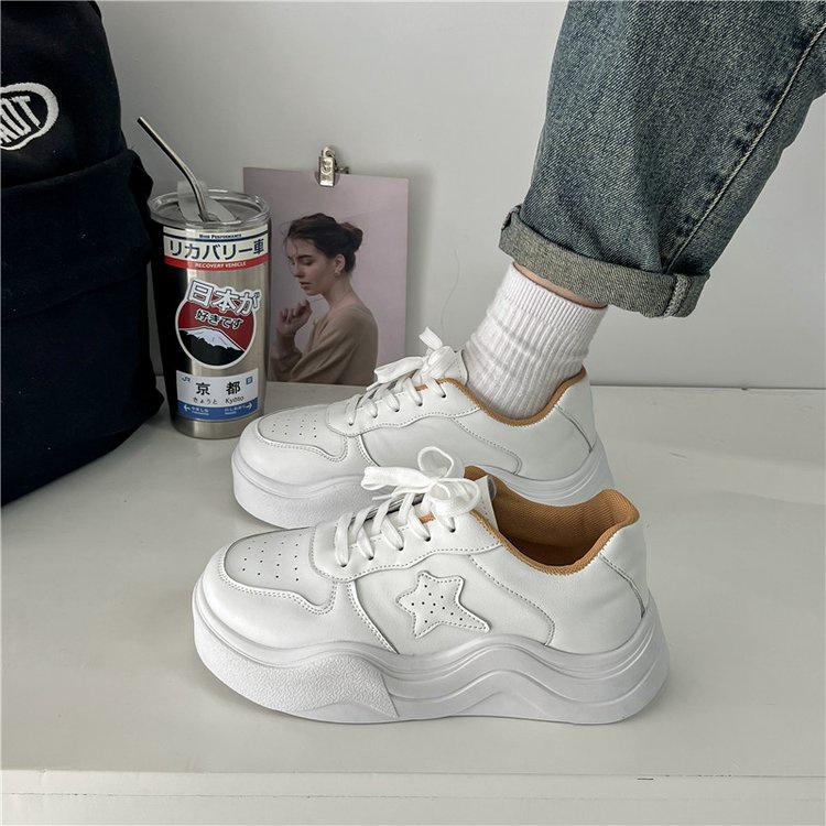 Giày Sneaker Cao Su PU Mũi Tròn Cột Dây Chéo Đế Thấp 3cm