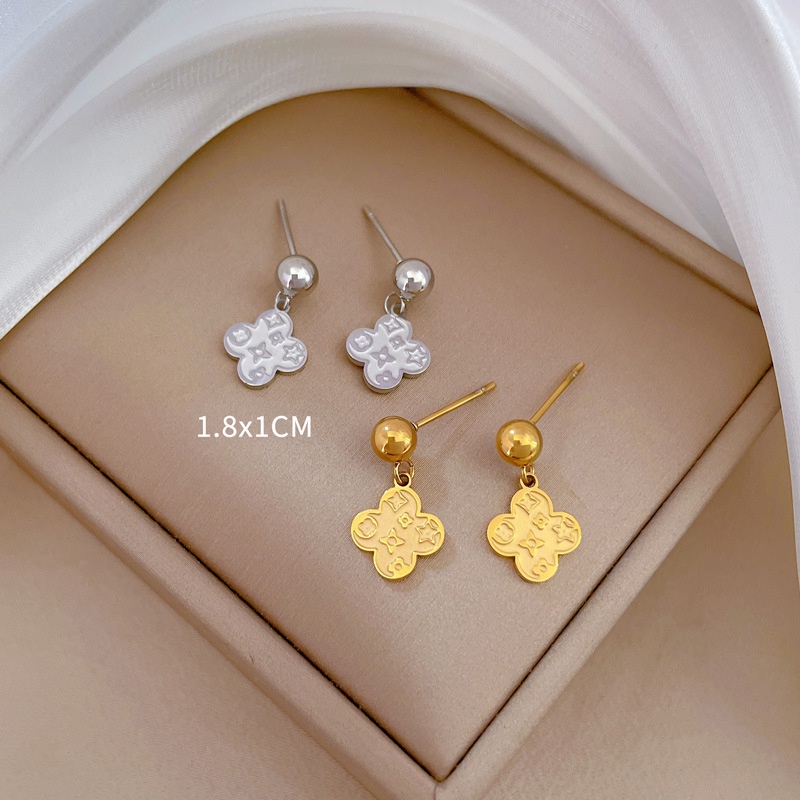 Bông Tai Hình Cỏ Bốn Lá Bằng Thép Titan Phong Cách Tối Giản Cho Nam Và Nữ
