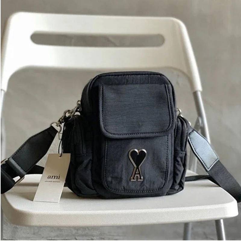 Ami red heart patch nylon chest bag túi đeo vai