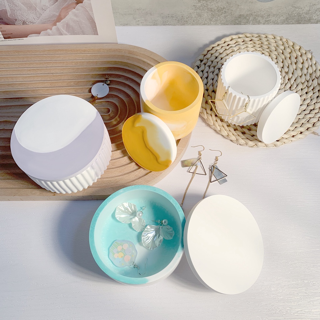 Khuôn Silicone Làm Lọ Thạch Cao / Xi Măng Hình Tròn Kẻ Sọc Kèm Nắp Đậy DIY