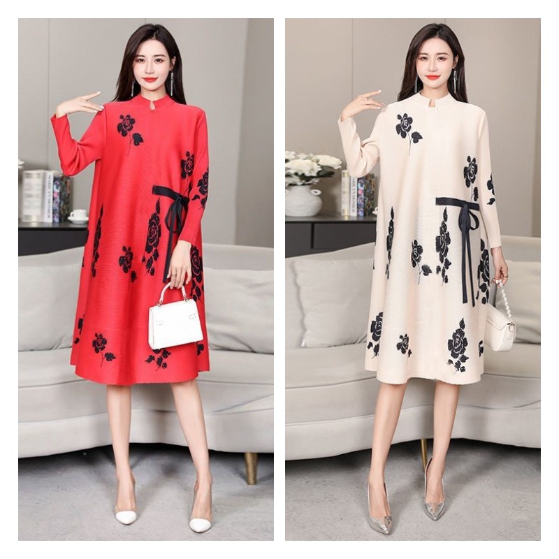 Đầm Chữ A Xếp Ly Tay Dài Cổ Tròn In Họa Tiết Thổ Cẩm Đơn Giản Thời Trang Dành Cho Nữ Trung Niên