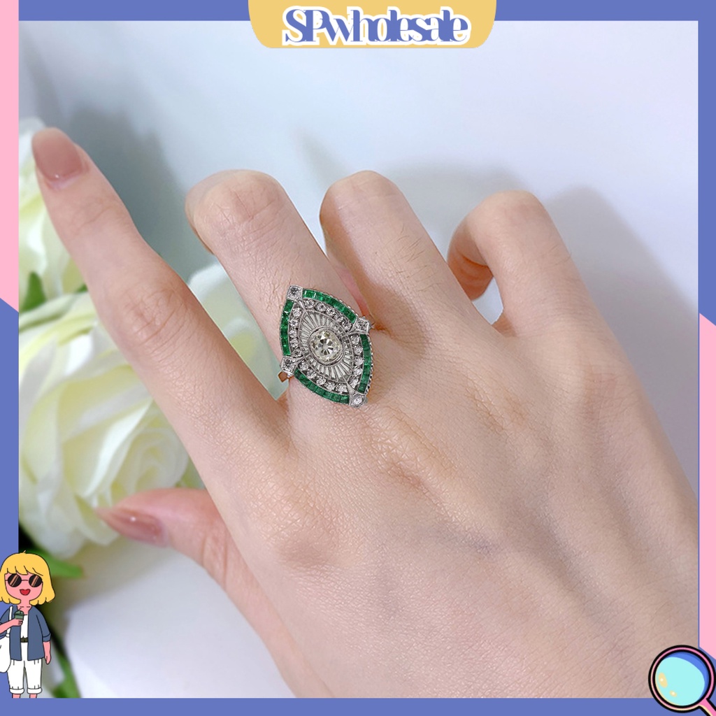 <SPwholesale> Nhẫn Đính Đá Ngọc Lục Bảo Nhân Tạo Hai Tông Màu Lấp Lánh Nghệ Thuật Làm Quà Tặng Sinh Thái Cho Nữ