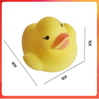 Đồ chơi con vịt nhà tắm kêu được