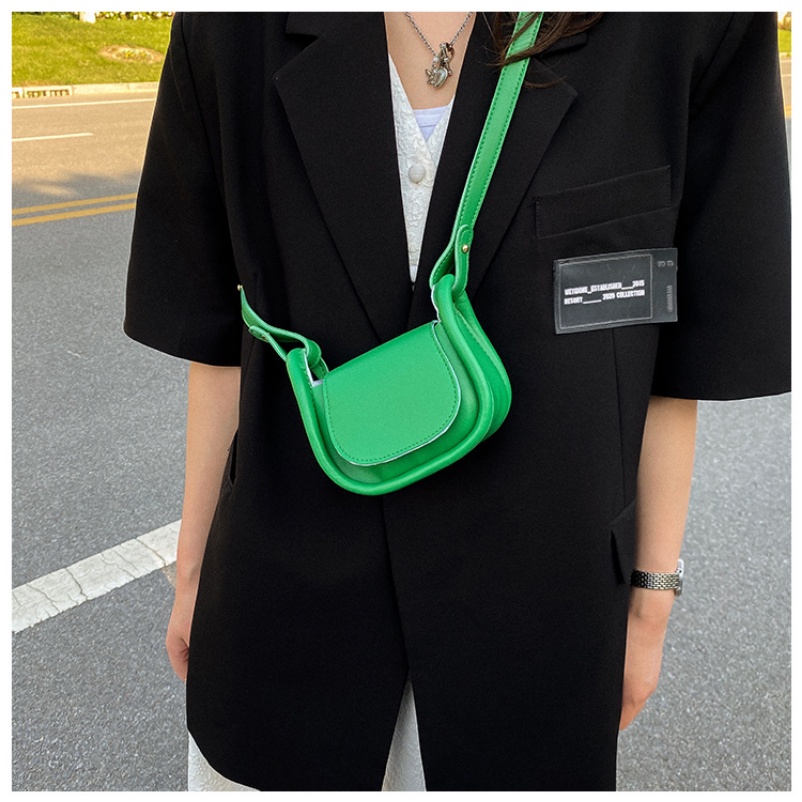 Túi Đeo Chéo mini Một Dây Đeo Một Bên Vai Hợp Thời Trang