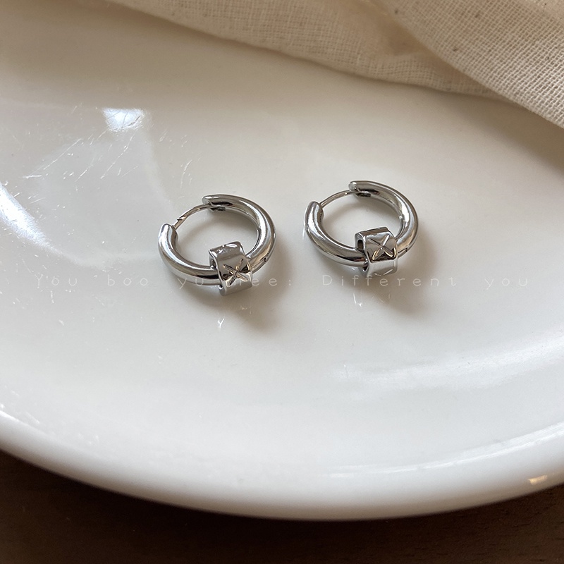 Khuyên Tai Kim Loại Hình Tròn Đính Đá Phong Cách Âu Mỹ