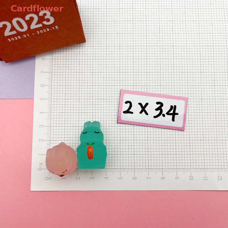 Bộ 2 Búp Bê Thỏ Mini Bằng Nhựa Phát Quang Dễ Thương