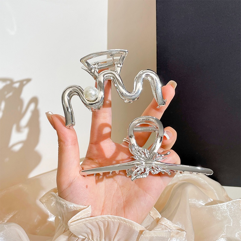 Kẹp Tóc Hình Cá Mập Đính Ngọc Trai Giả Bằng Kim Loại Cao Cấp Thời Trang Mùa Hè