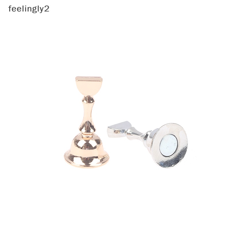 Giá Đỡ Móng Tay Giả Hình Đám Mây Bằng Acrylic Tiện Dụng Cho Salon