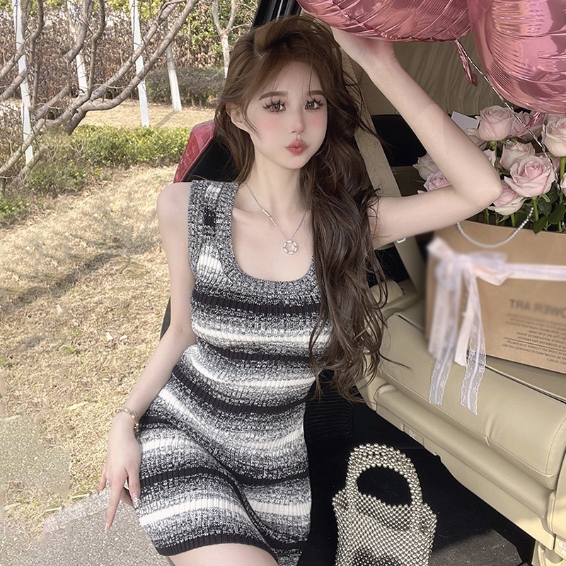 Đầm Dệt Kim Sát Nách Kẻ Sọc Màu Gradient Phong Cách Hàn Quốc Cho Nữ