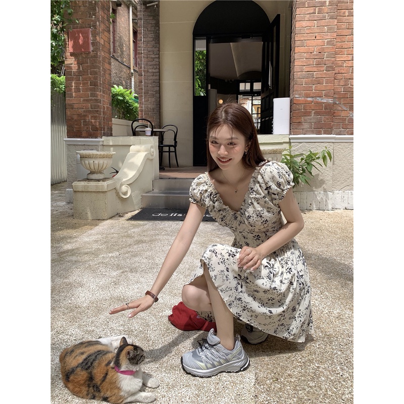 Đầm MIDI Ngắn Tay Cổ Chữ V Họa Tiết Hoa Phong Cách Hàn Quốc Ngọt Ngào