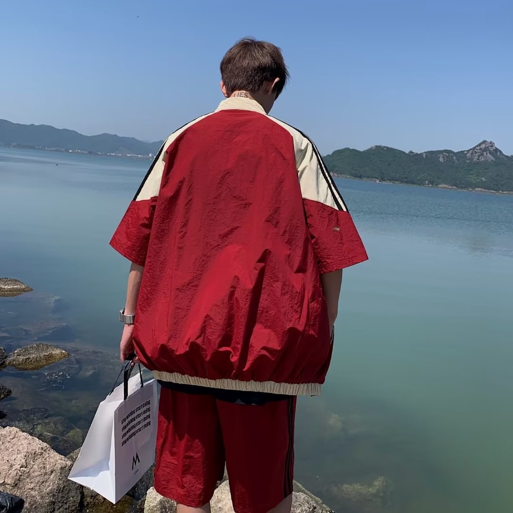 Bộ Đồ Thể Thao Áo Tay Ngắn Phối Quần Short Dáng Rộng Kiểu Retro Mỹ Thời Trang Mùa Hè 2023 Cho Nam