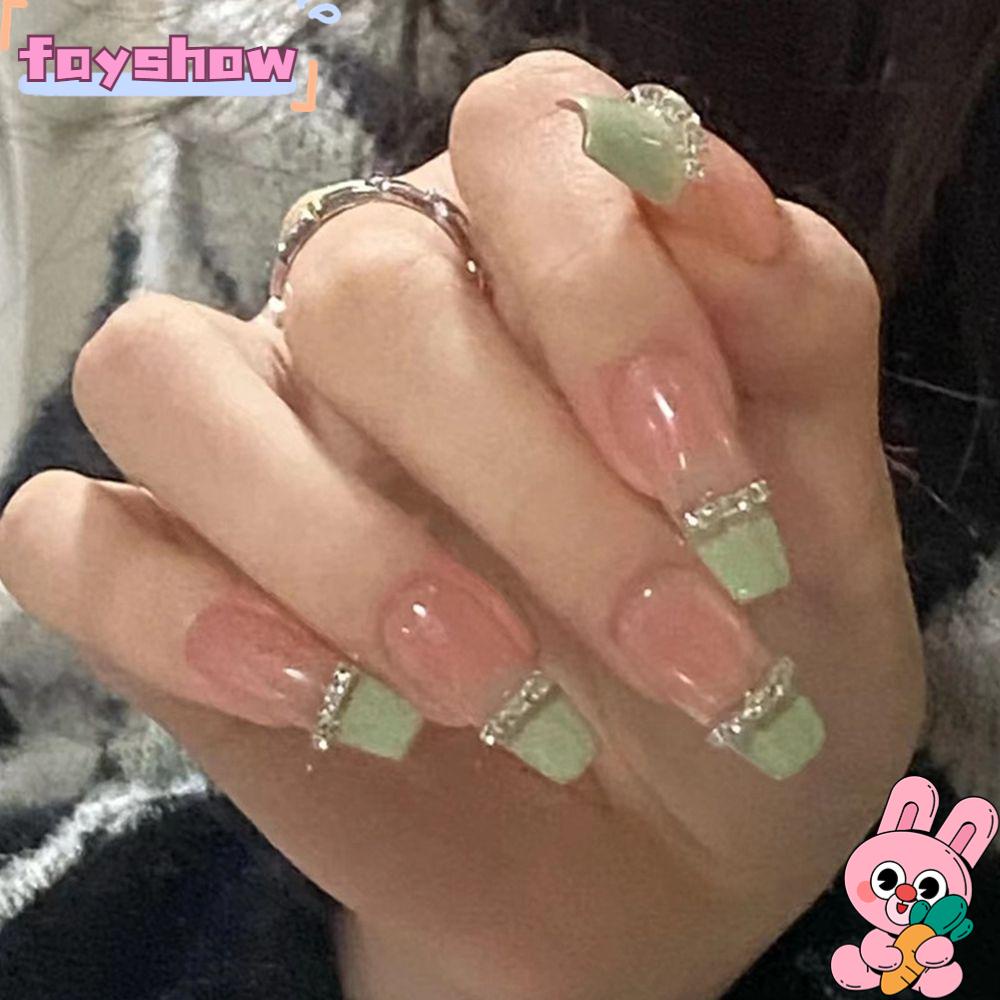 Hộp 24 Móng Tay Giả Chất Lượng Cao