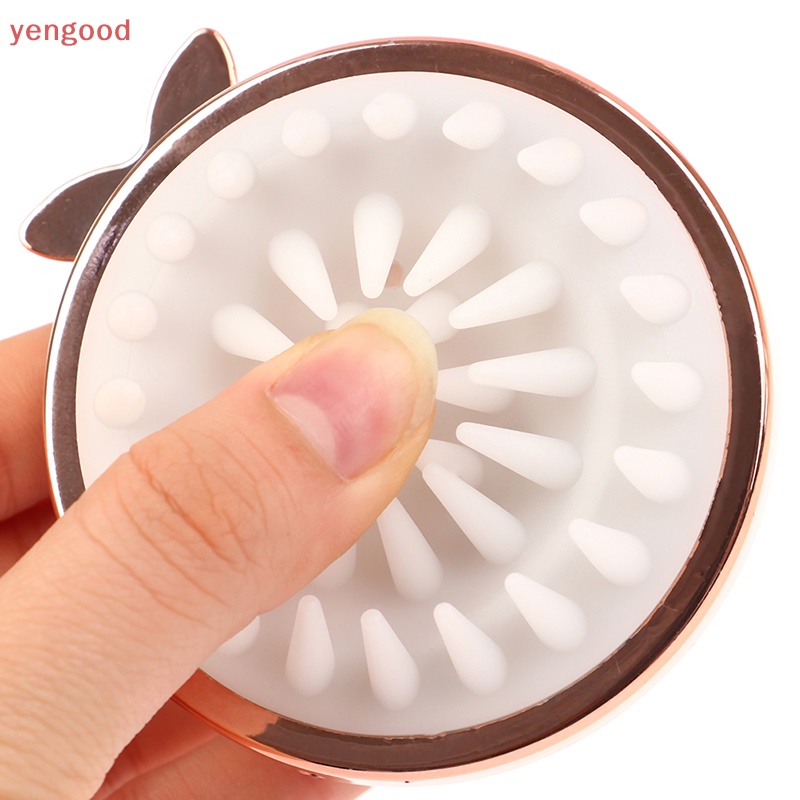 Lược Mát Xa Da Đầu Khi Tắm Tiện Dụng