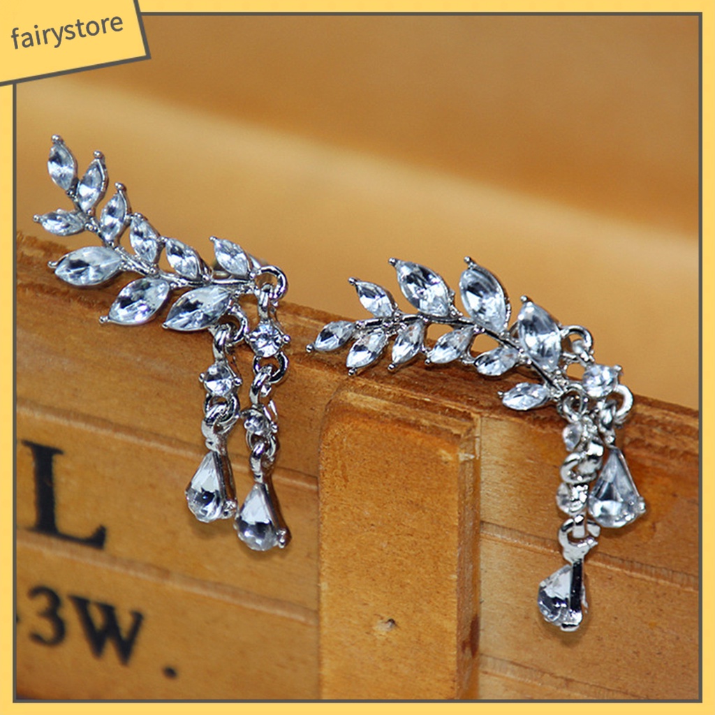 1 Đôi Bông Tai Hình Chiếc Lá Bằng Hợp Kim Lấp Lánh Dành Cho Nữ