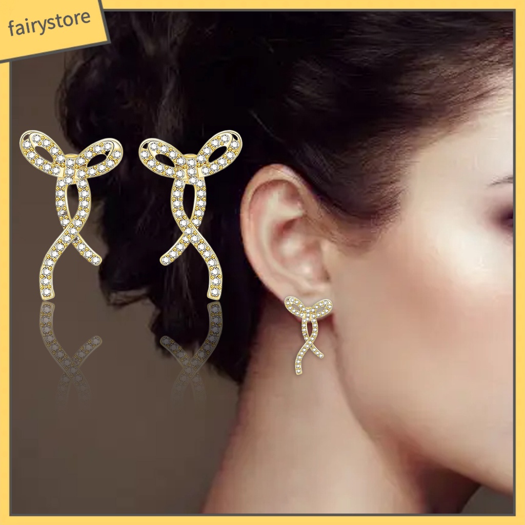 1 Đôi Bông Tai Hình Hoa Hồng Đính Ngọc Trai Nhân Tạo Thời Trang