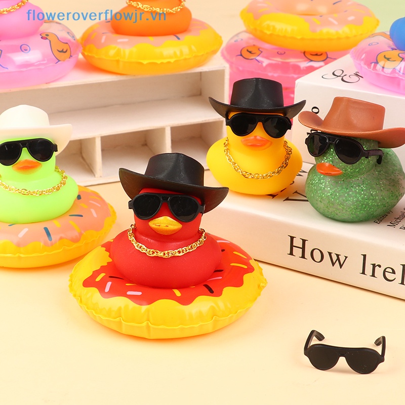 Chú Vịt Cao Su Màu Vàng Dễ Thương Dùng Trang Trí Bảng Điều Khiển Xe Hơi