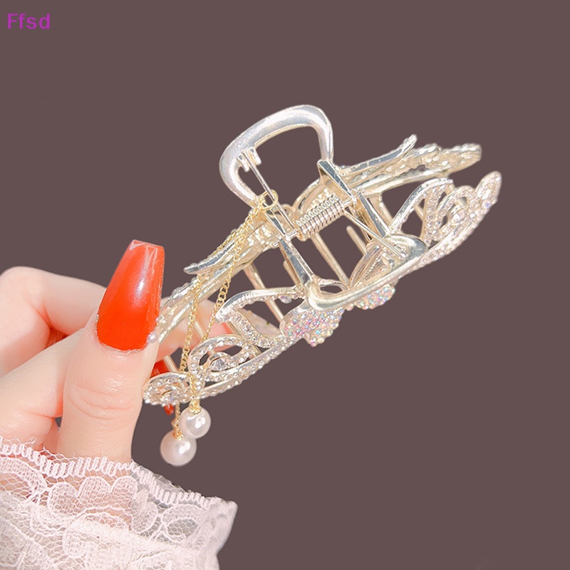 {Ffsd} Kẹp Tóc Dạng Hạt Kim Cương Hình Bướm Rỗng Cao Cấp Thời Trang * Hàng Bán Chạy