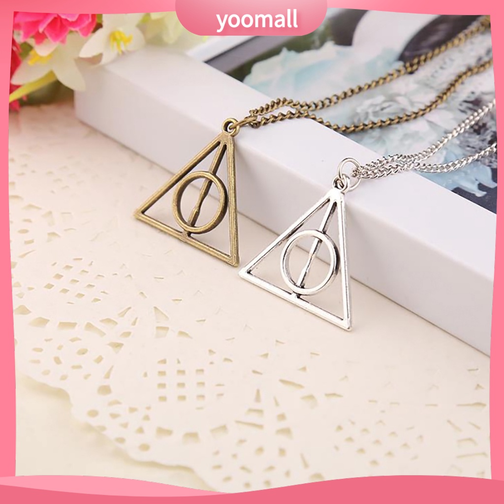 Vòng cổ Mặt Hình Tam Giác Rỗng Phong Cách Vintage Tinh Tế Cho Cuộc Sống Hàng Ngày