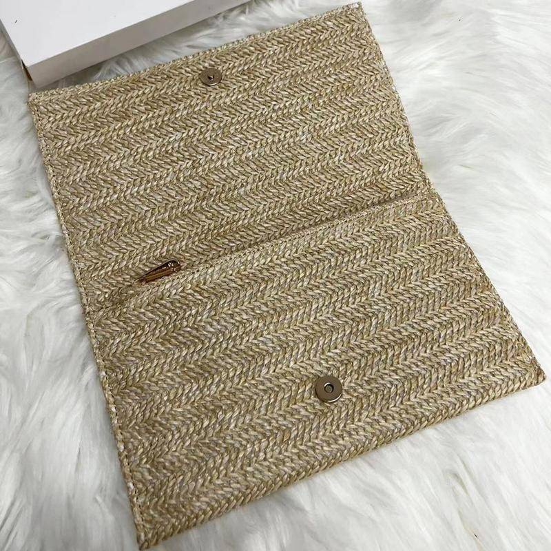 Túi Đeo Vai Thêu logo D Đính Ngọc Trai Phối Dây Xích Thời Trang