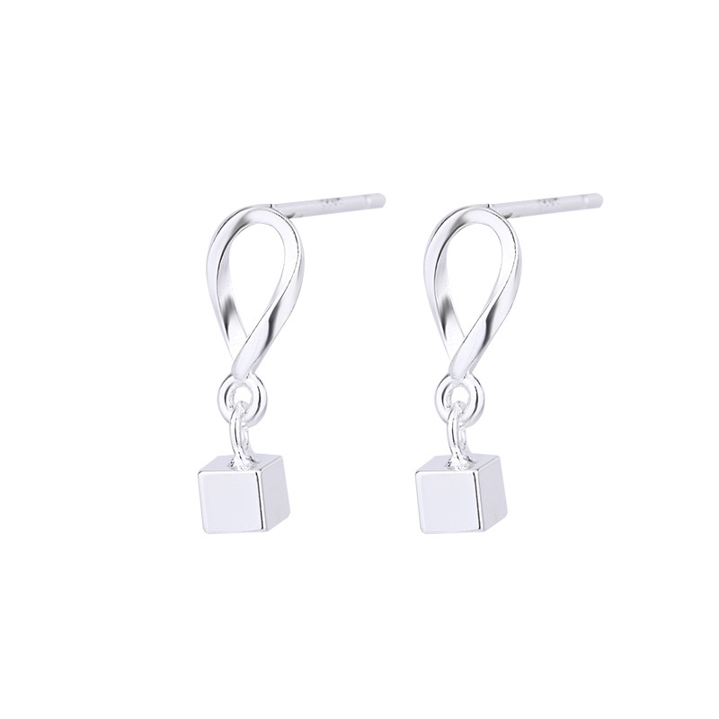 Khuyên Tai Hình Khối Lập Phương Màu Bạc Phong Cách Hàn Quốc Cho Nữ