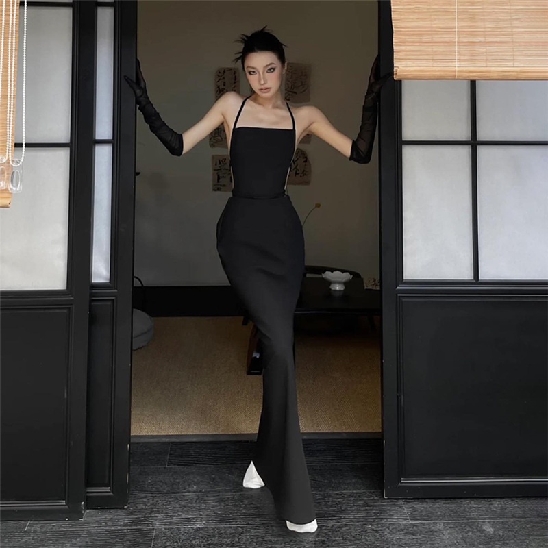 Đầm maxi Ôm Body Cổ Yếm Hở Lưng Quyến Rũ Cho Nữ
