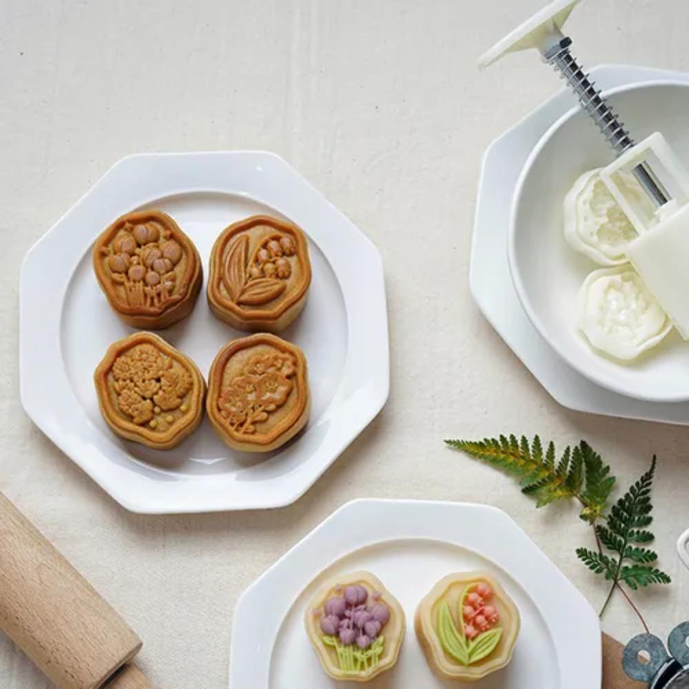 Augustina Khuôn Cắt Dập Nổi Họa Tiết Hoa tulip Trang Trí Bánh Trung Thu 50g